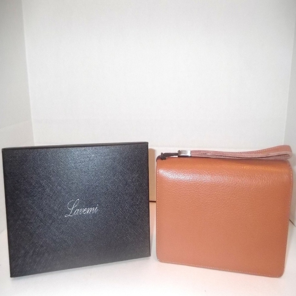 Lavemi Women's Premium Beige Wallet